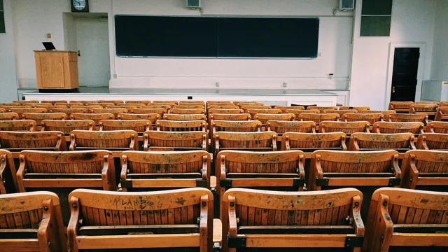 Scholarships Pay For College