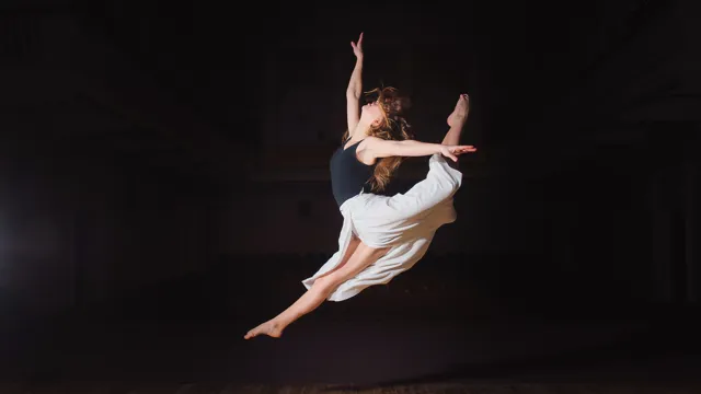 Dancerleapinginair_2023