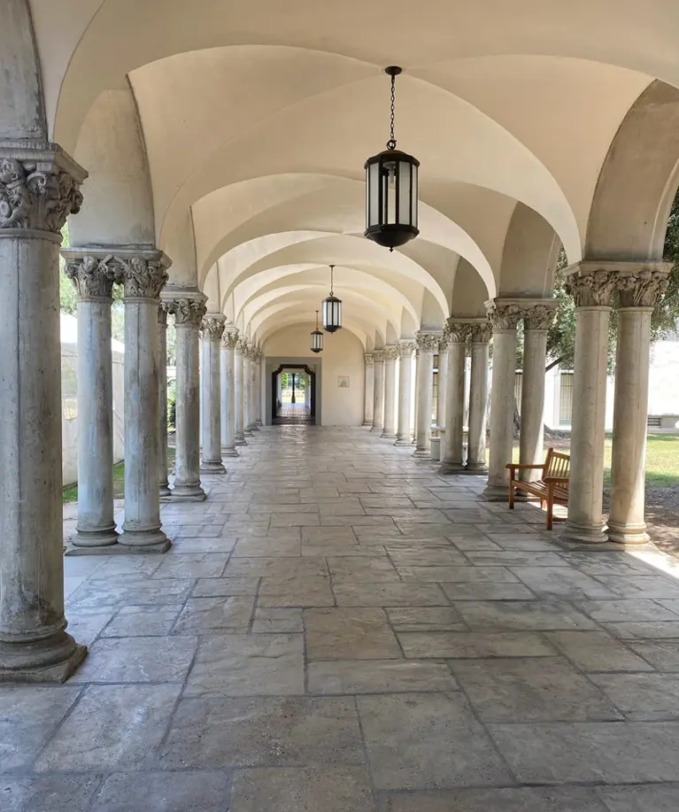 Caltechhall_2023