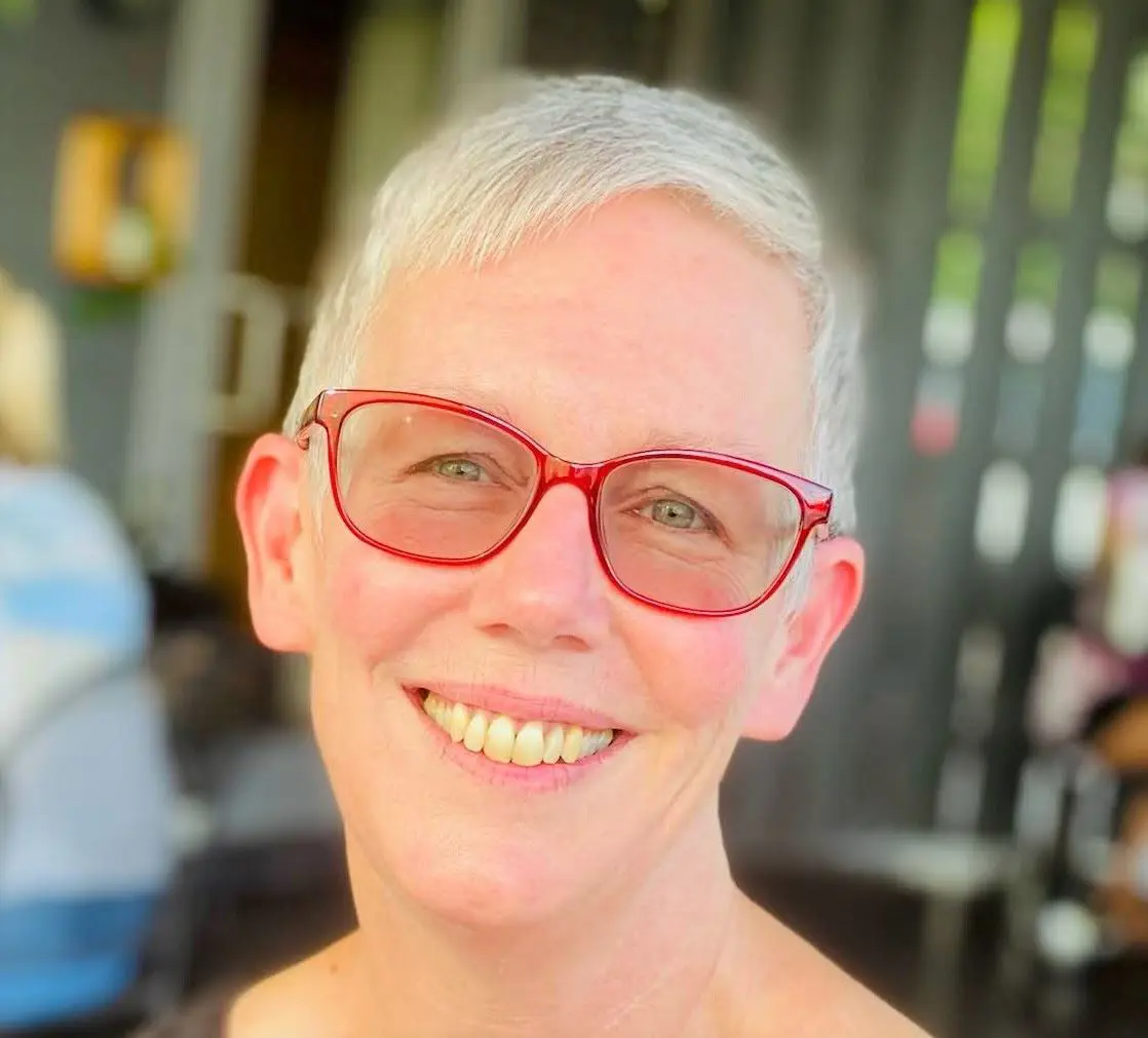 Cheryl Bailey Headshot